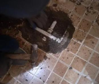 湖北卫生间漏水维修公司为您分享下卫生间渗水如何处理及注意事项